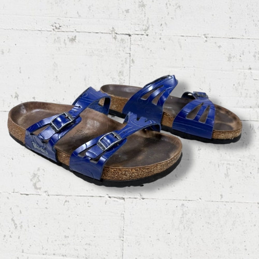 Birki’s by Birkenstock Textured Leather Strappy Sandals
